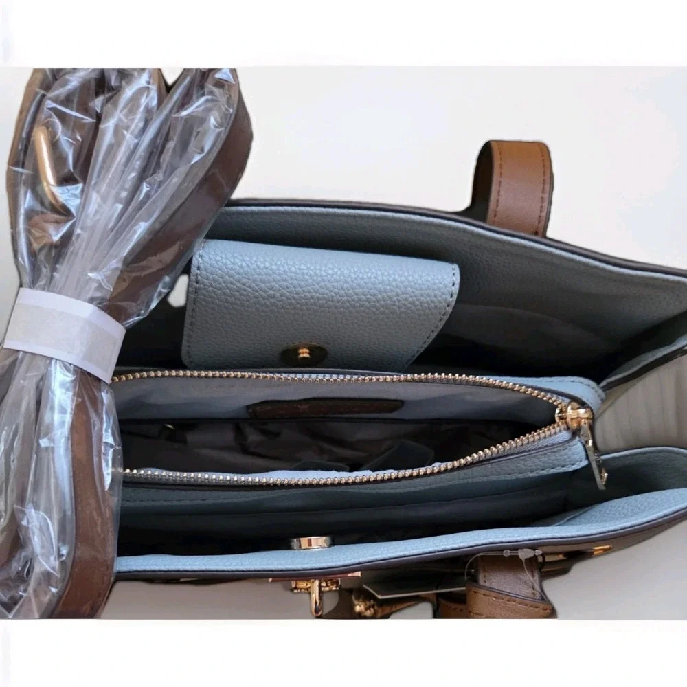 Beautiful NWT ADRIENNE VITTADINI Compartment Satchel Handbag + Pouch MSRP $190‎